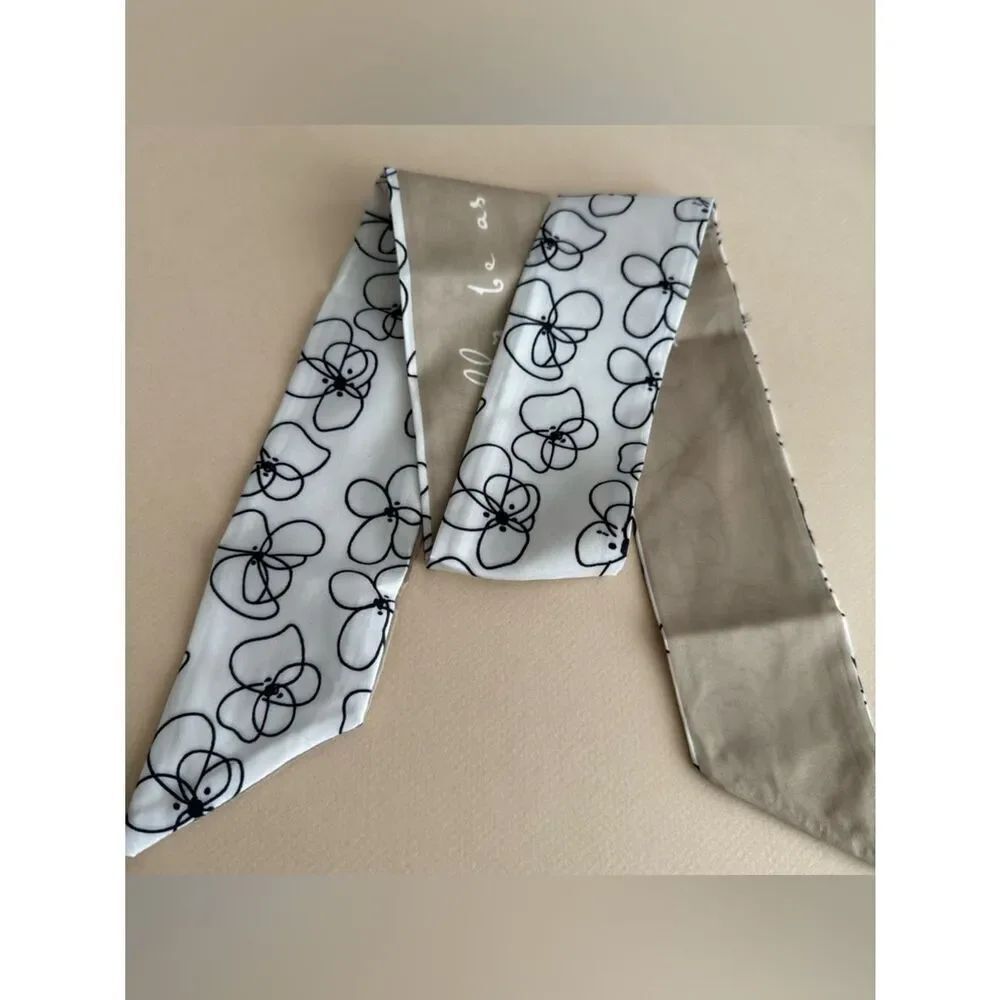 Floral scarf M1642